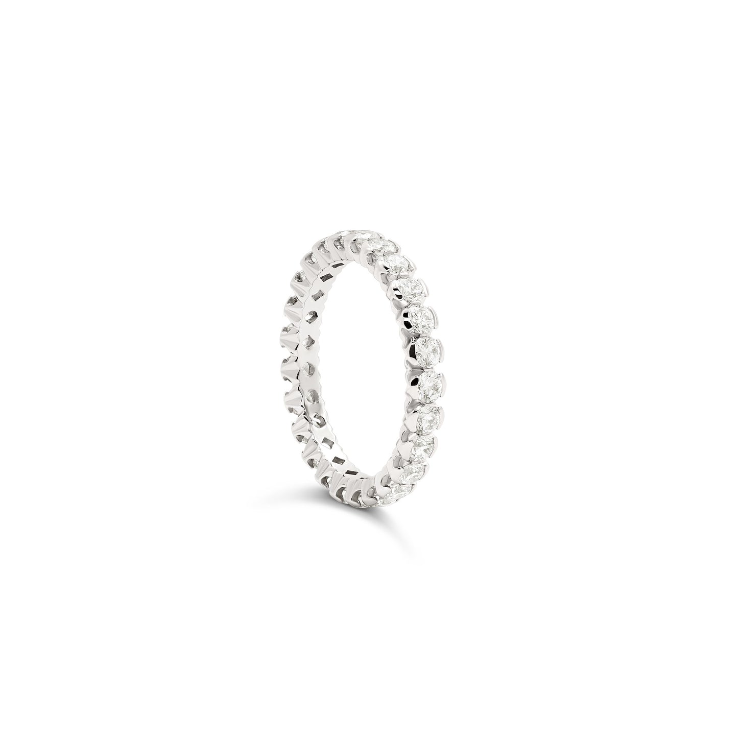 Anello Eternity con diamanti