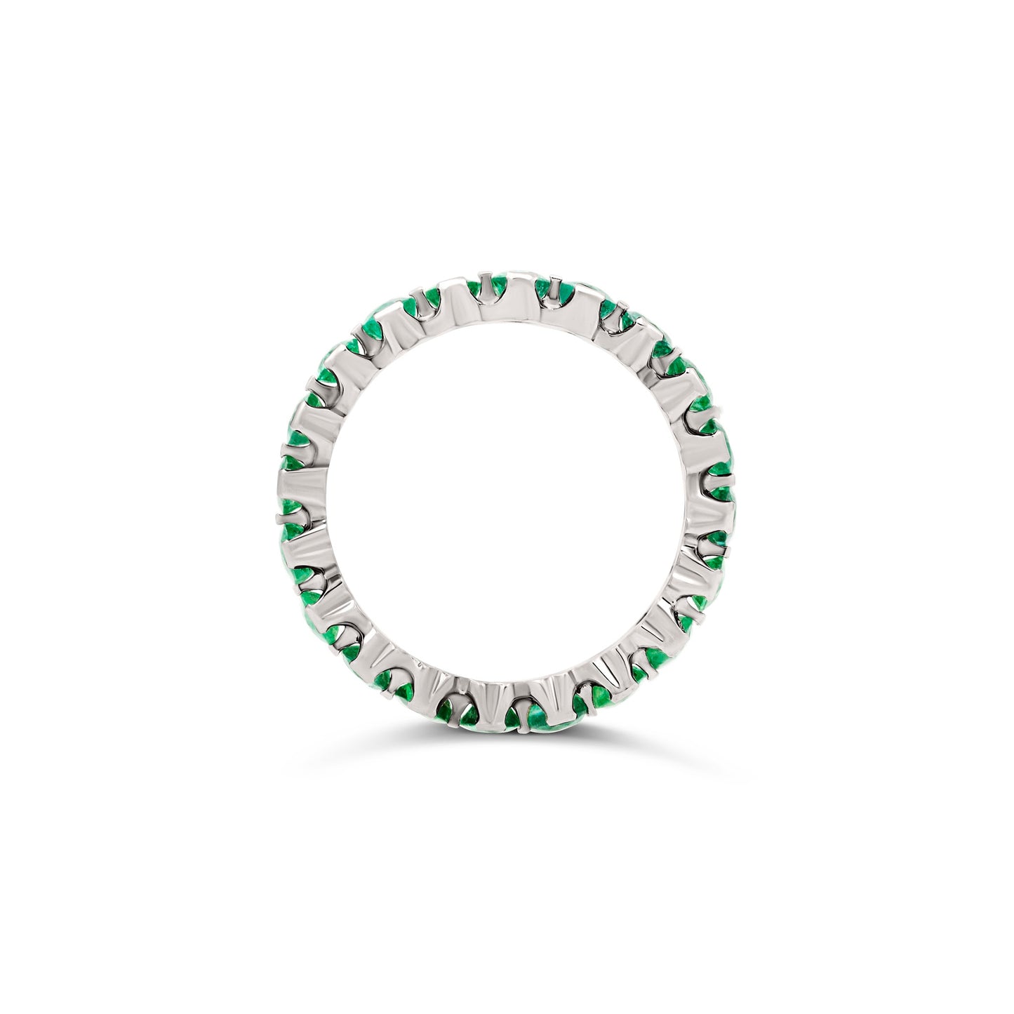 Anello Eternity con smeraldi