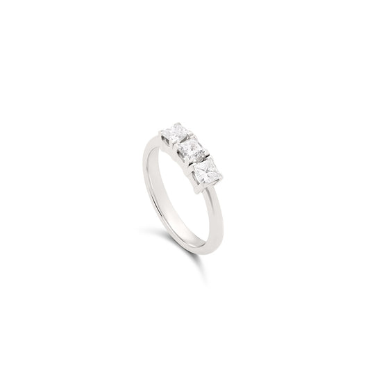 Anello Trilogy con diamanti