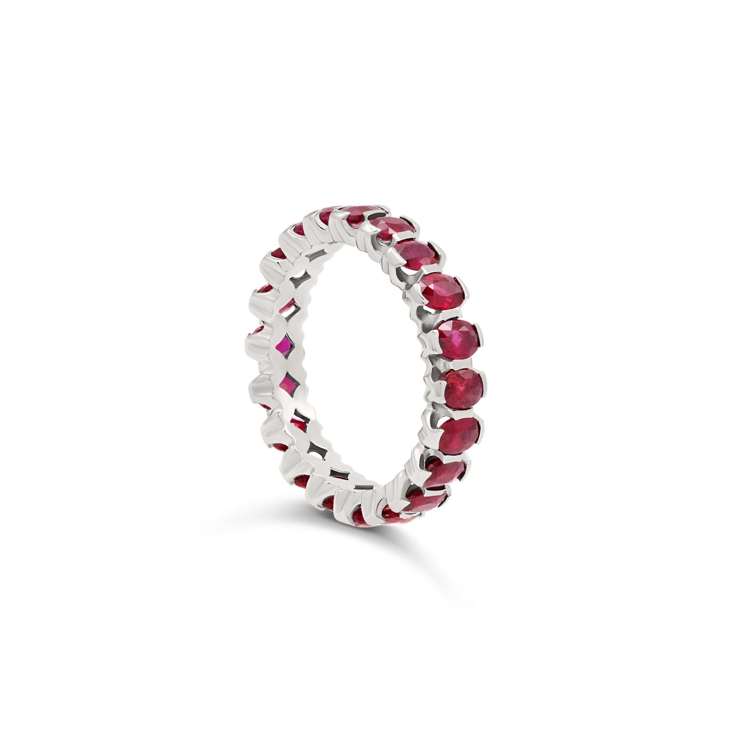 Anello Eternity con rubini