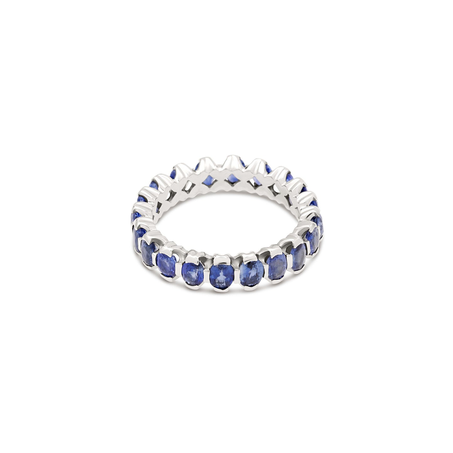 Anello Eternity con zaffiri
